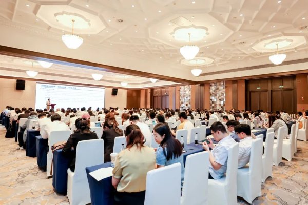 凯耀配资 如何玩转ETF定投？深交所这场大咖会，把策略说透了！